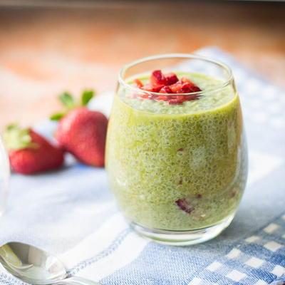 Keto Recipes | Strawberry Matcha Chia Pudding